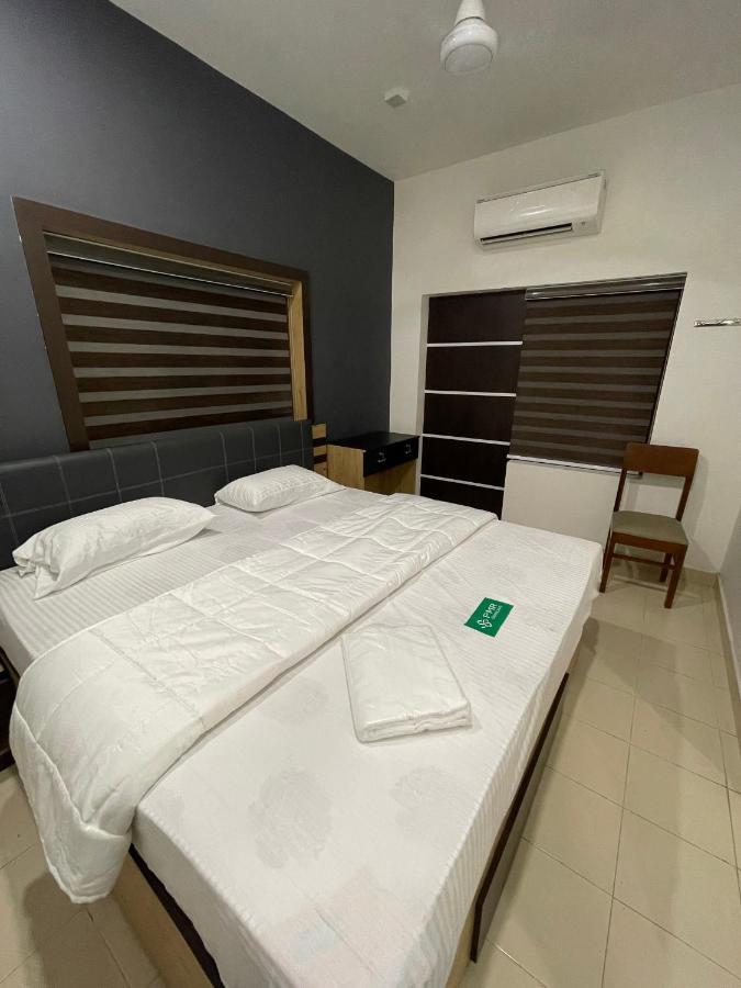 Pmr Grandays Hotel Malappuram Ngoại thất bức ảnh