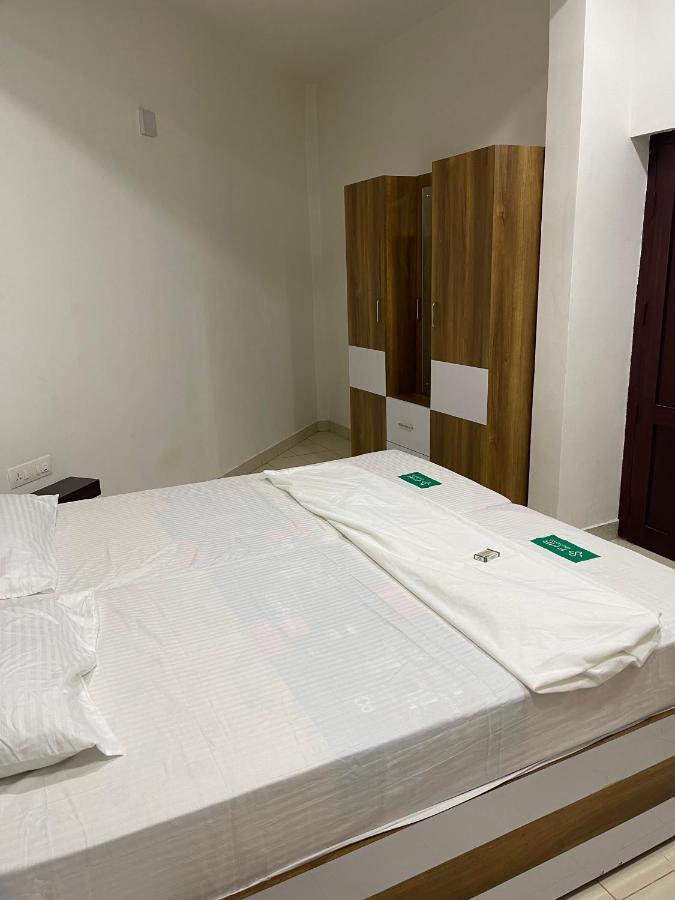 Pmr Grandays Hotel Malappuram Ngoại thất bức ảnh