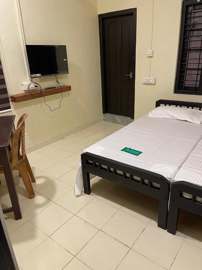 Pmr Grandays Hotel Malappuram Ngoại thất bức ảnh