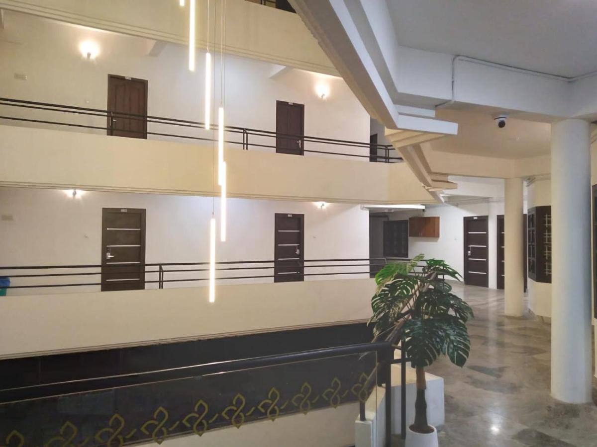 Pmr Grandays Hotel Malappuram Ngoại thất bức ảnh