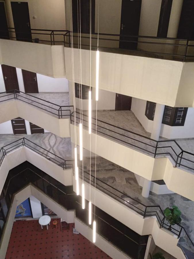Pmr Grandays Hotel Malappuram Ngoại thất bức ảnh